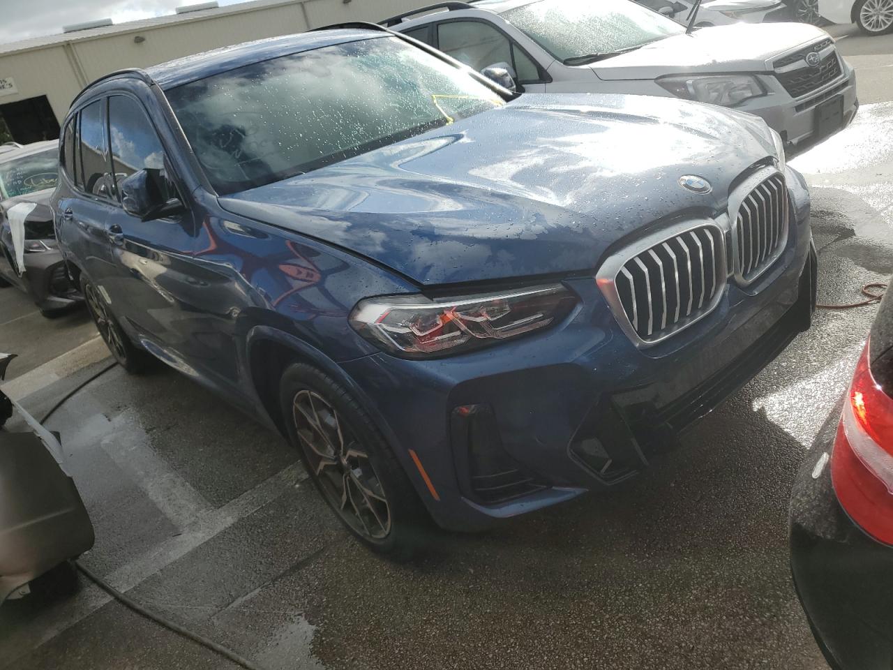 2022 BMW X3 - Image 4