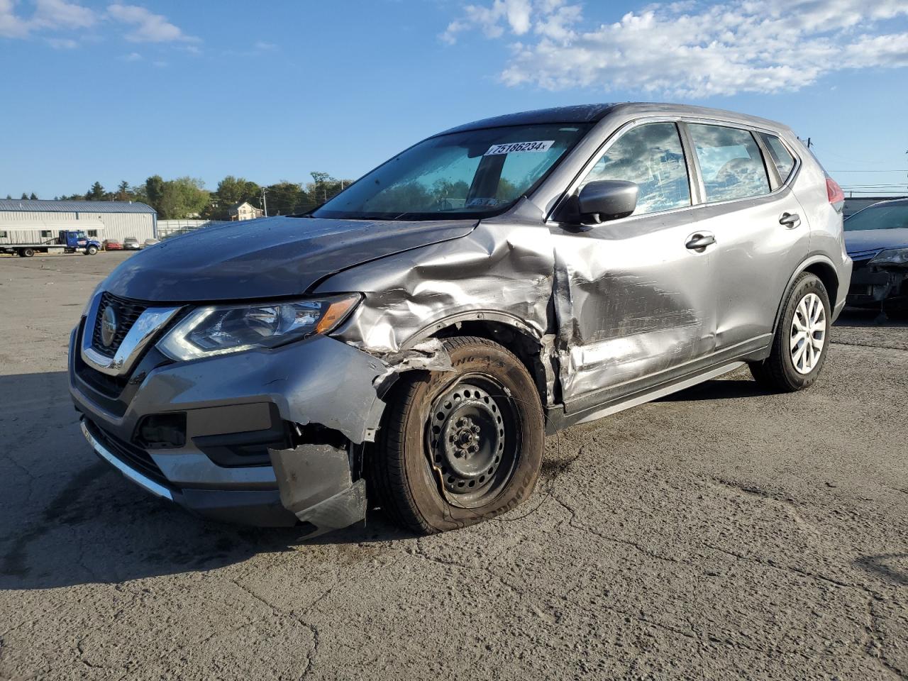 2018 Nissan Rogue S VIN: KNMAT2MV2JP563332 Lot: 75186234