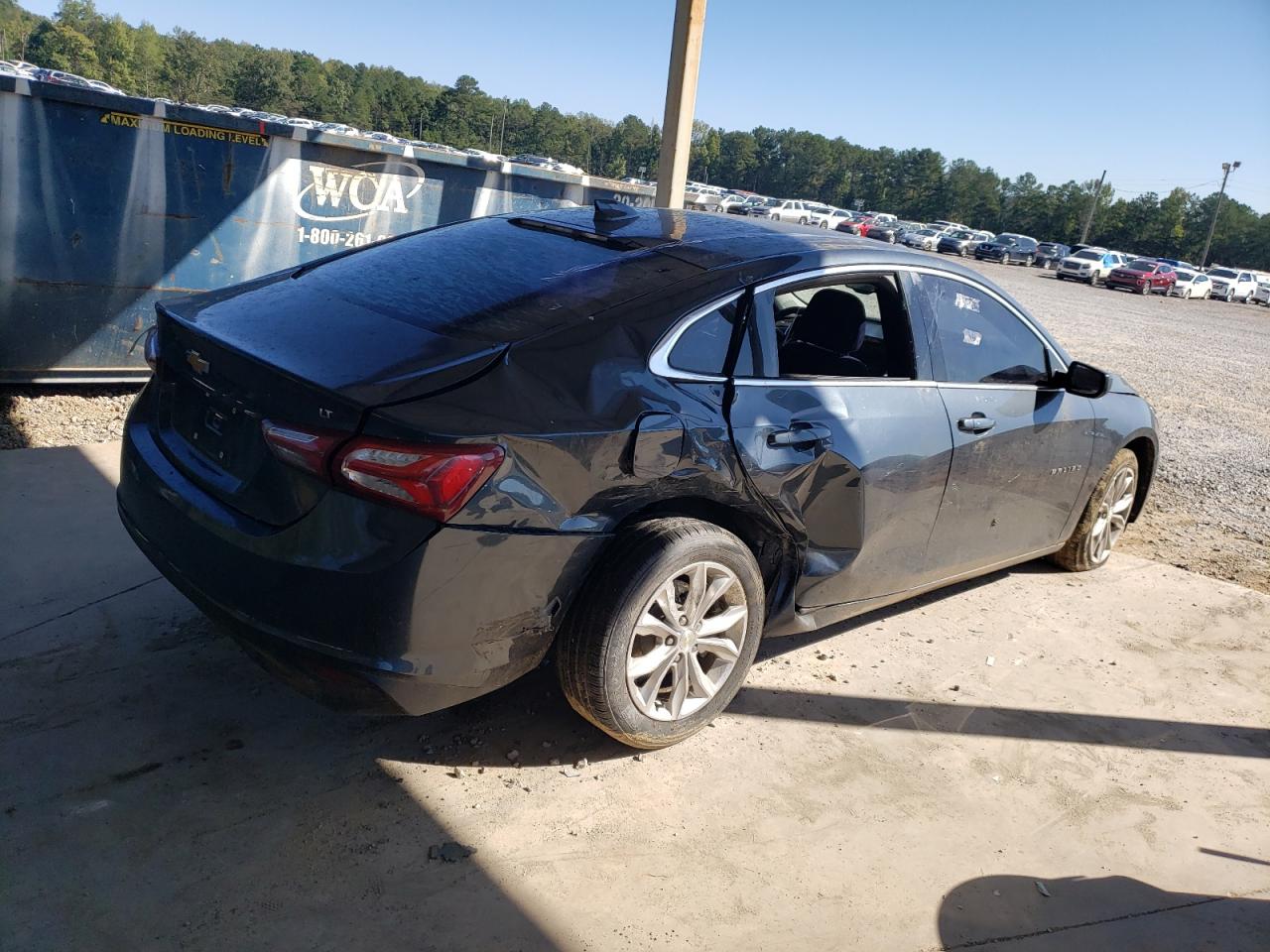 2019 Chevrolet Malibu - Image 3