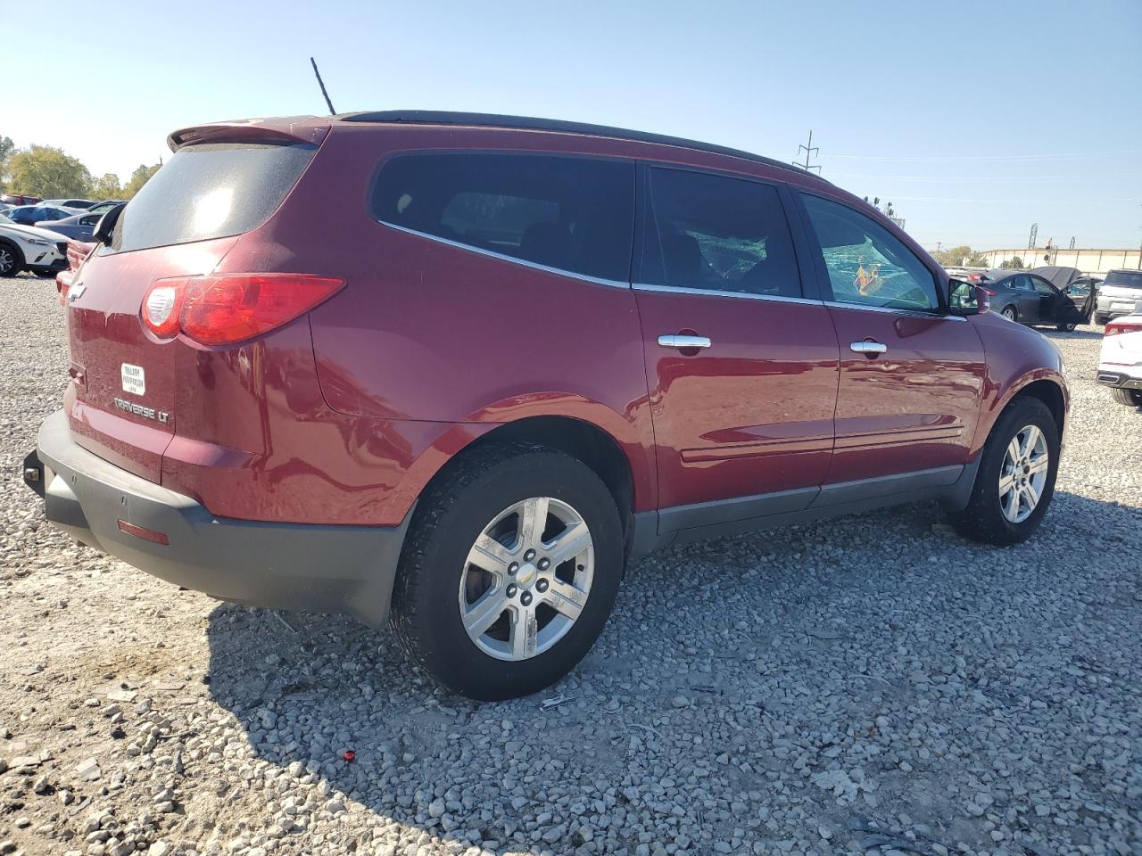 2010 Chevrolet Traverse - Image 3