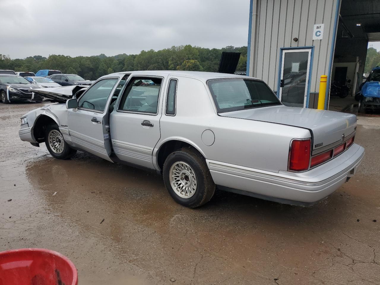 1LNLM81W1VY719314 1997 Lincoln Town Car Executive