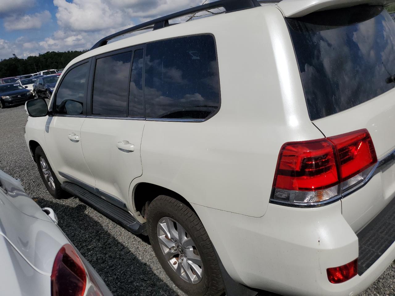 2019 Toyota Land Cruiser - Image 2