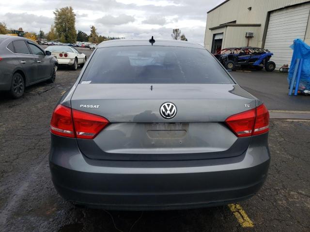  VOLKSWAGEN PASSAT 2015 Сірий