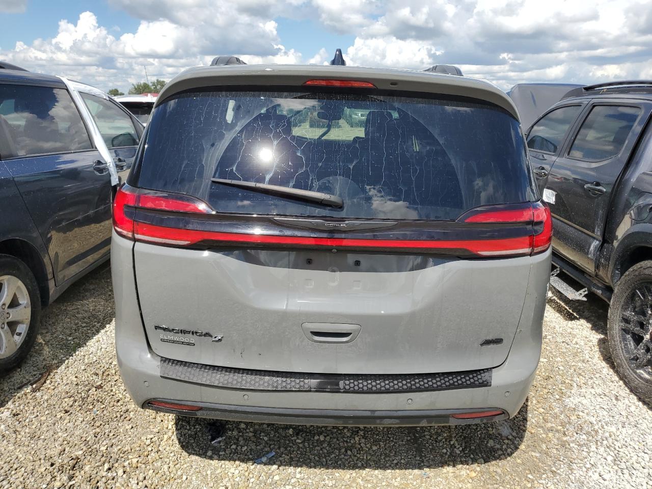 2023 Chrysler Pacifica Touring L VIN: 2C4RC3BG2PR589479 Lot: 74359804