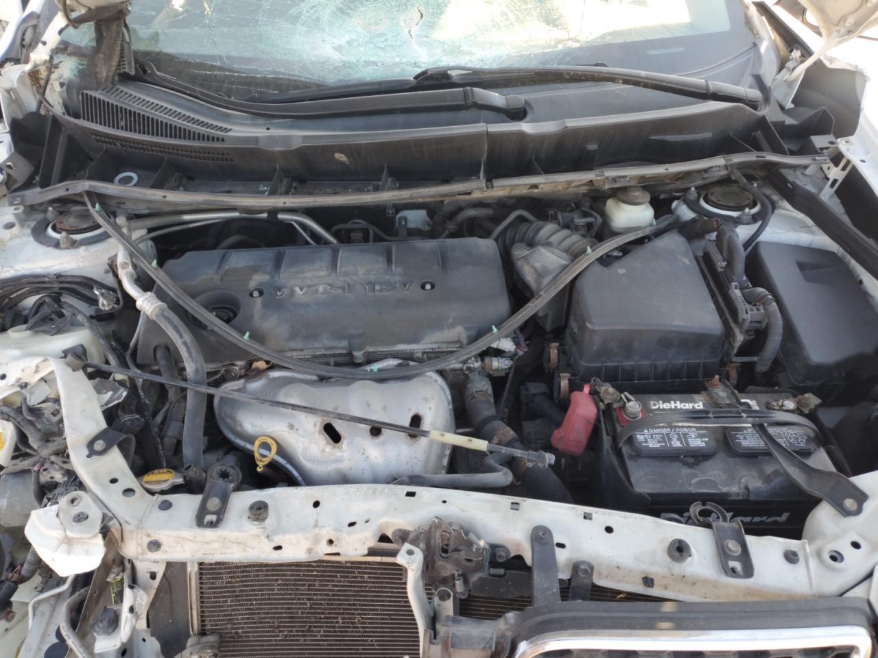 2009 Pontiac Vibe - Image 12