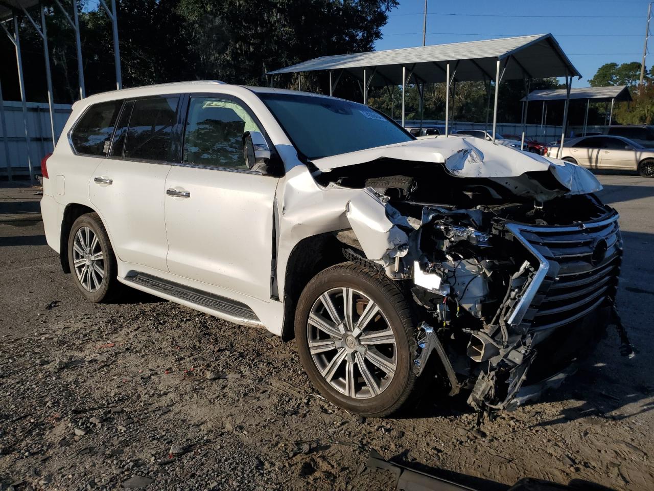 2017 Lexus LX - Image 4