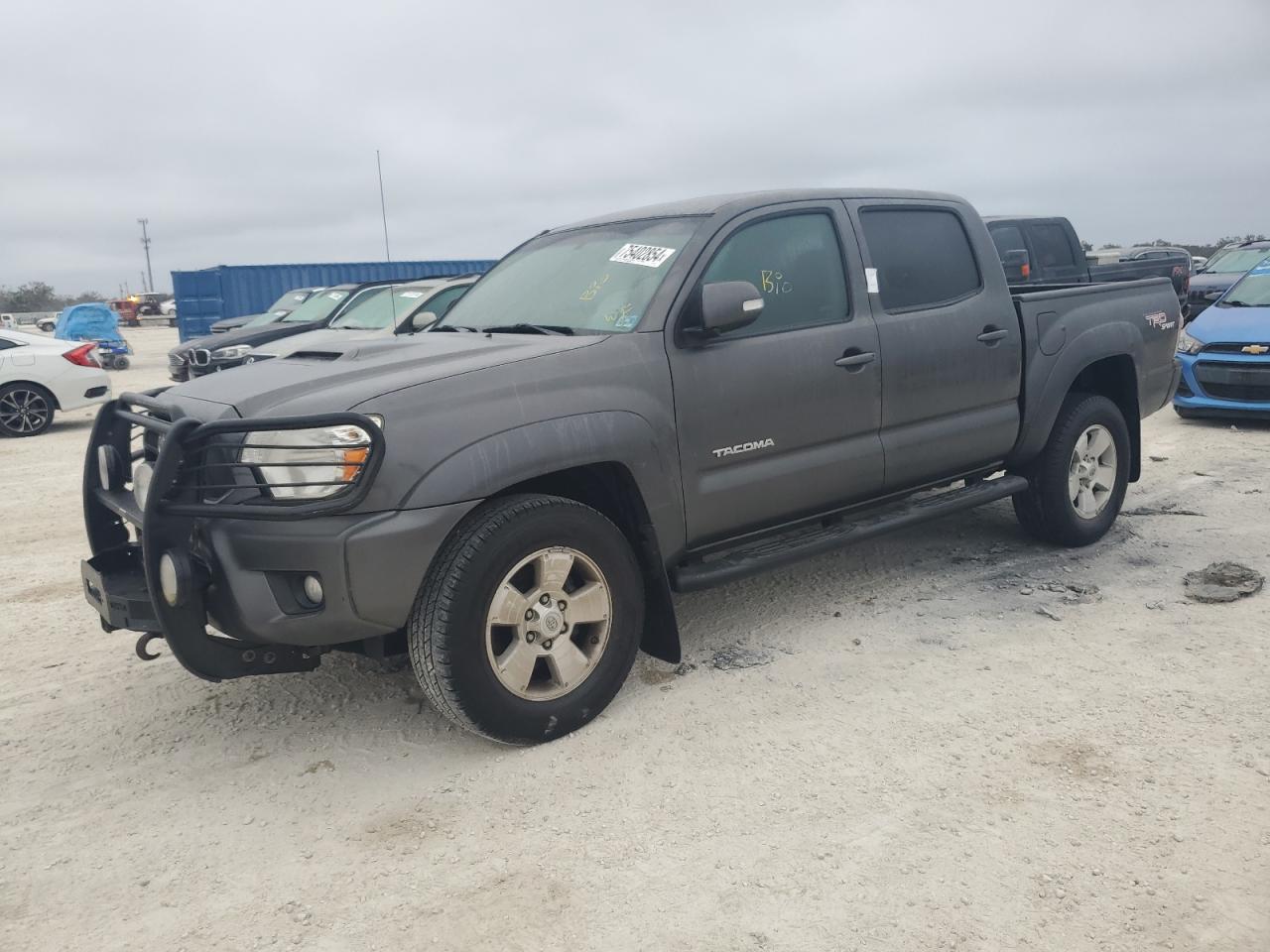 2013 TOYOTA TACOMA