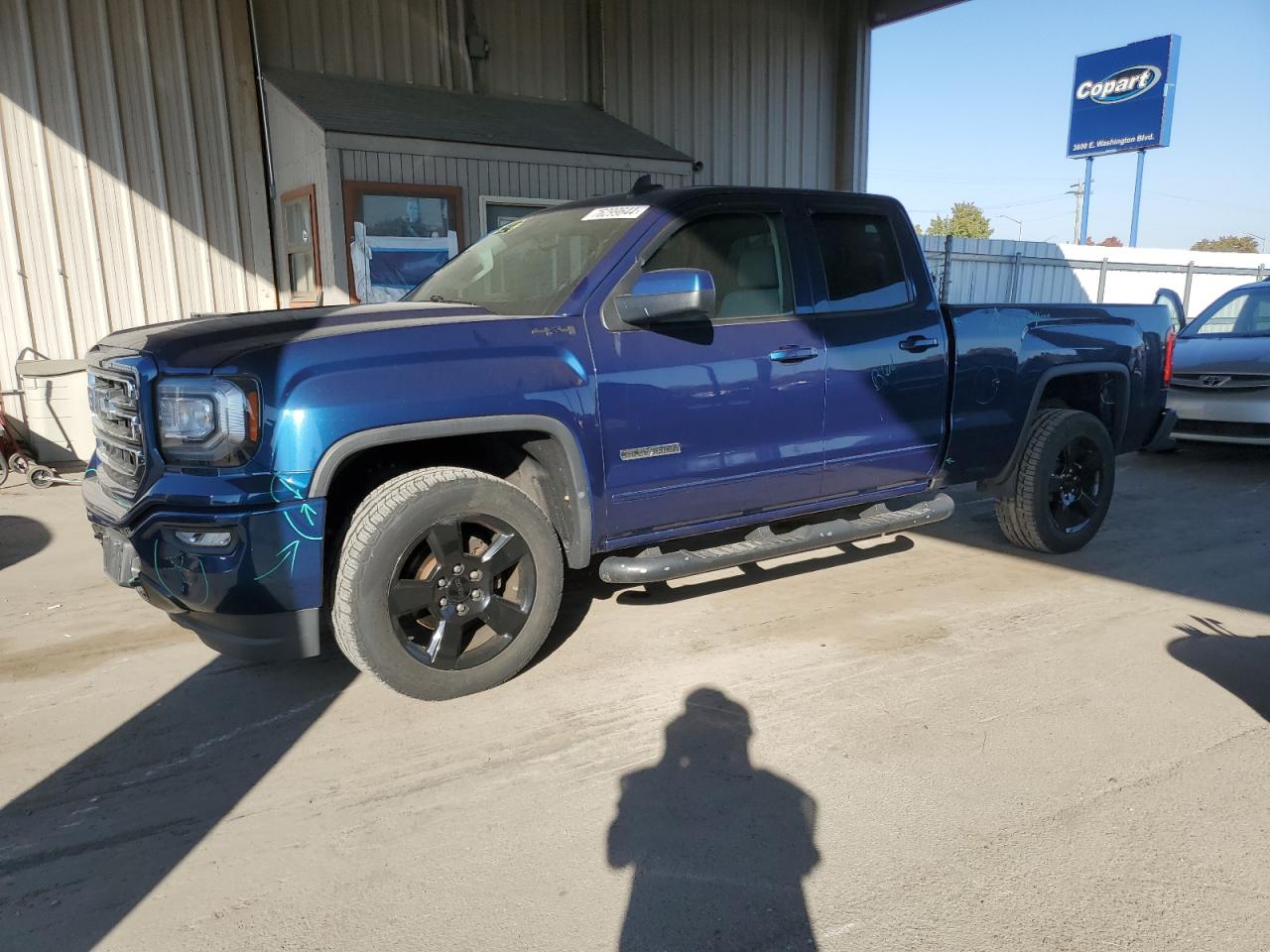 2016 GMC Sierra - Image 1