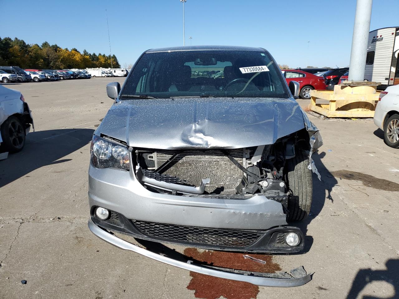 2019 Dodge Caravan - Image 5