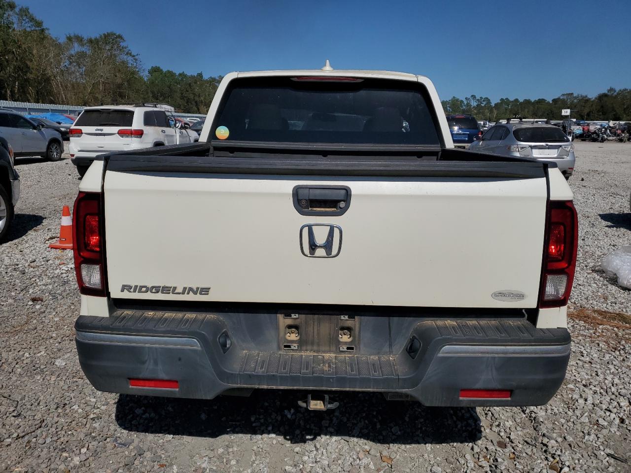 2017 Honda Ridgeline Rtl VIN: 5FPYK2F65HB006532 Lot: 76054774