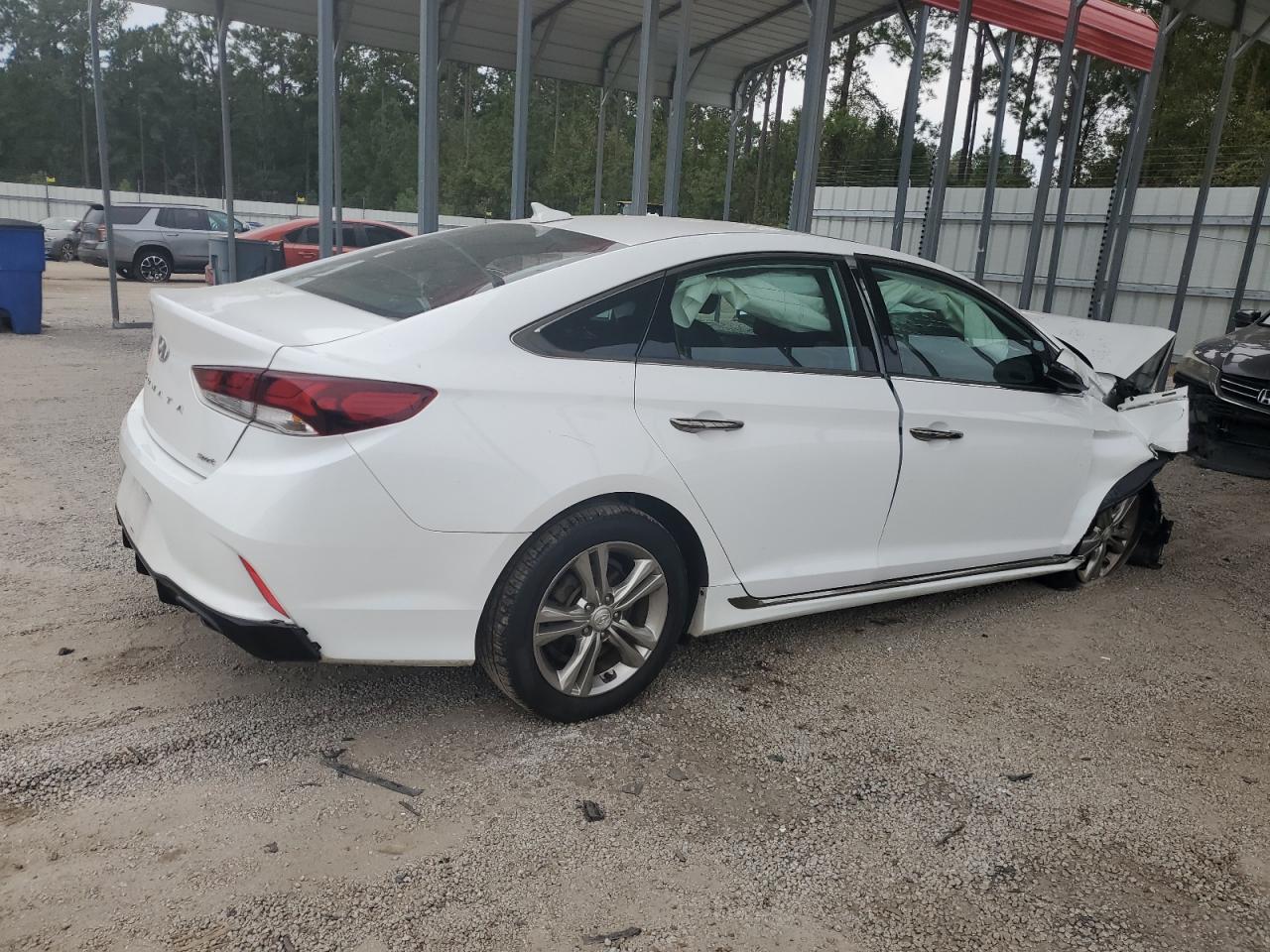 2019 Hyundai Sonata - Image 3