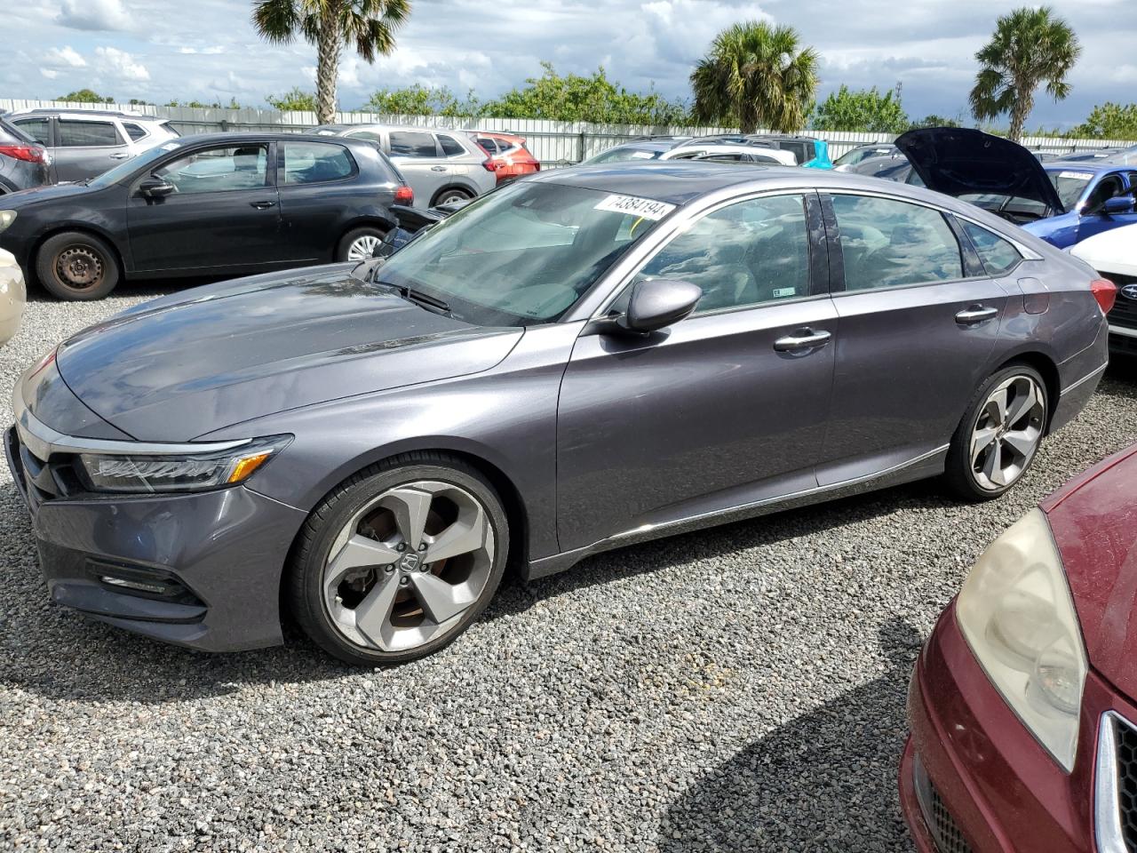 1HGCV1F95JA060119 2018 HONDA ACCORD - Image 1