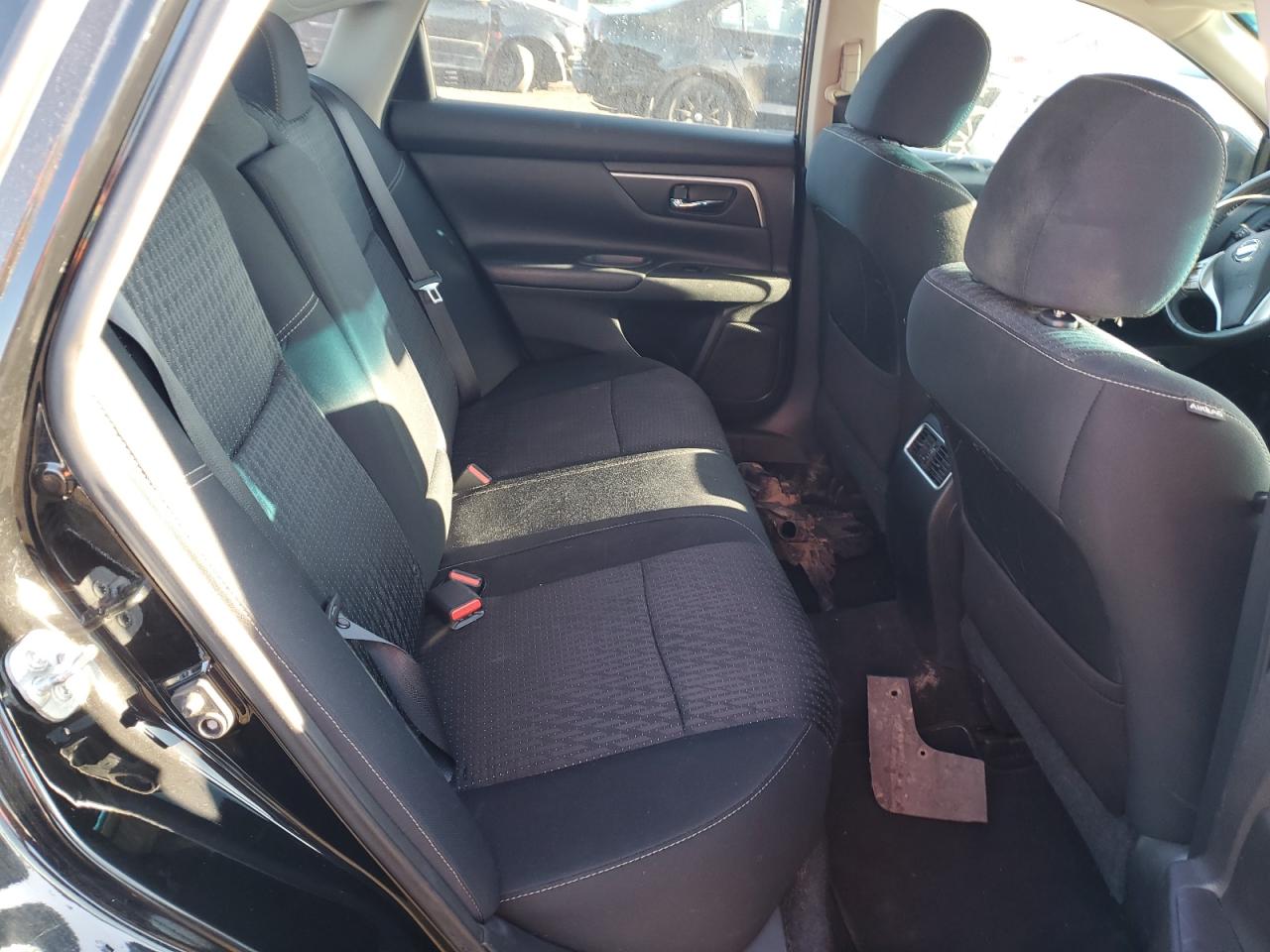 2016 Nissan Altima - Image 10
