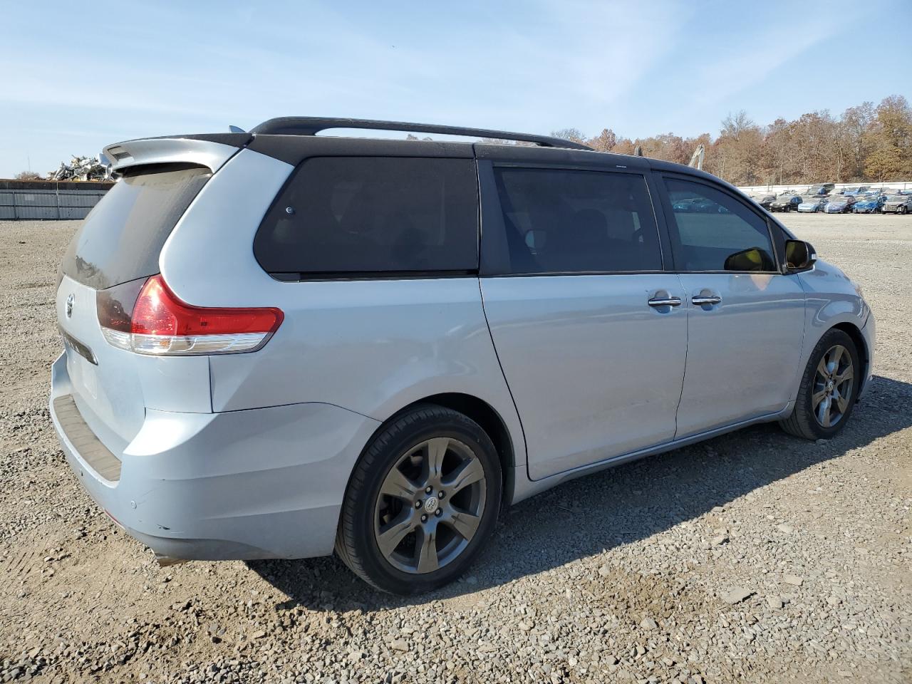 2013 Toyota Sienna Xle VIN: 5TDDK3DC8DS062766 Lot: 78582664