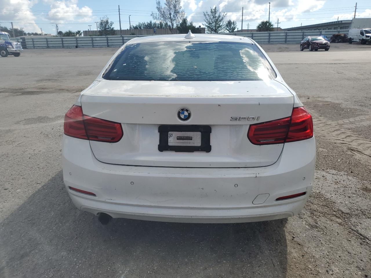 2017 BMW 320 I VIN: WBA8E1G54HNU13773 Lot: 74010044