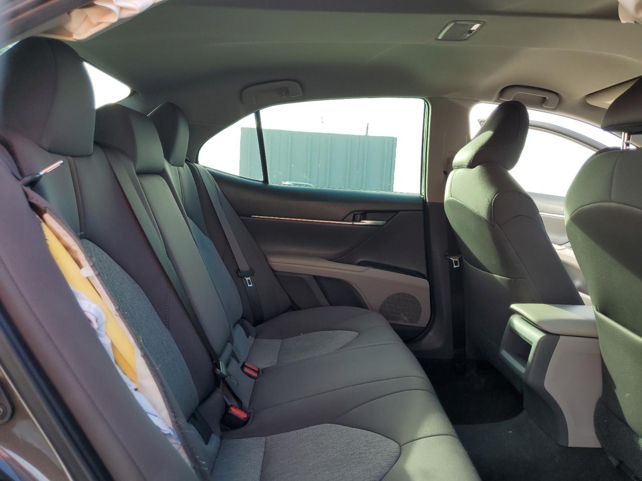 2019 Toyota Camry - Image 10