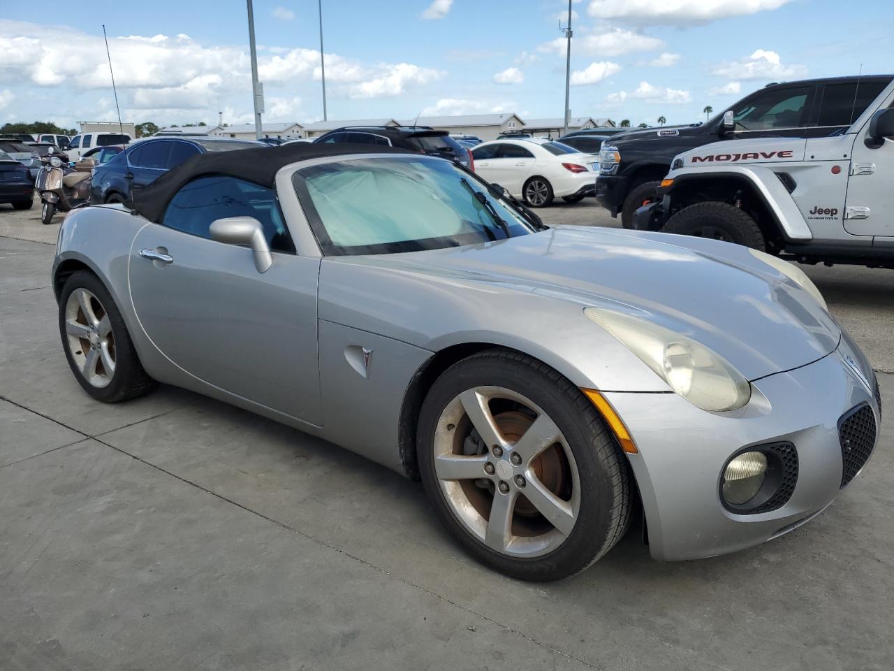 2007 Pontiac Solstice - Image 4