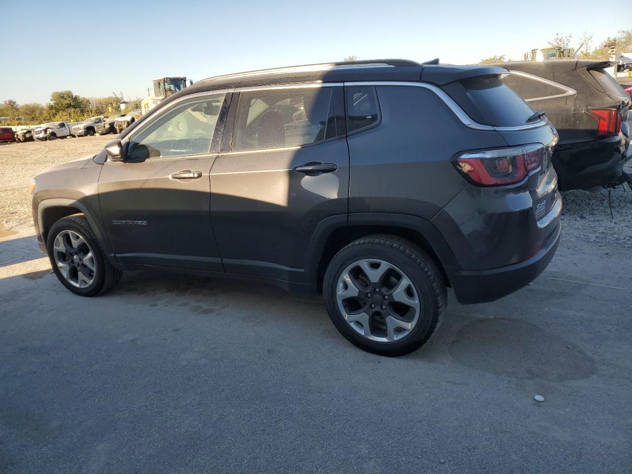 2018 Jeep Compass - Image 2