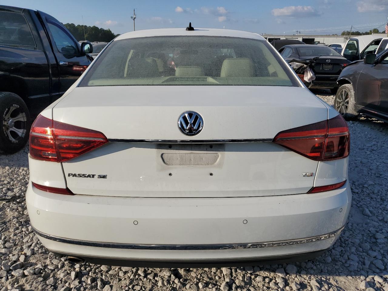 2017 Volkswagen Passat Se VIN: 1VWGT7A37HC070805 Lot: 75170624