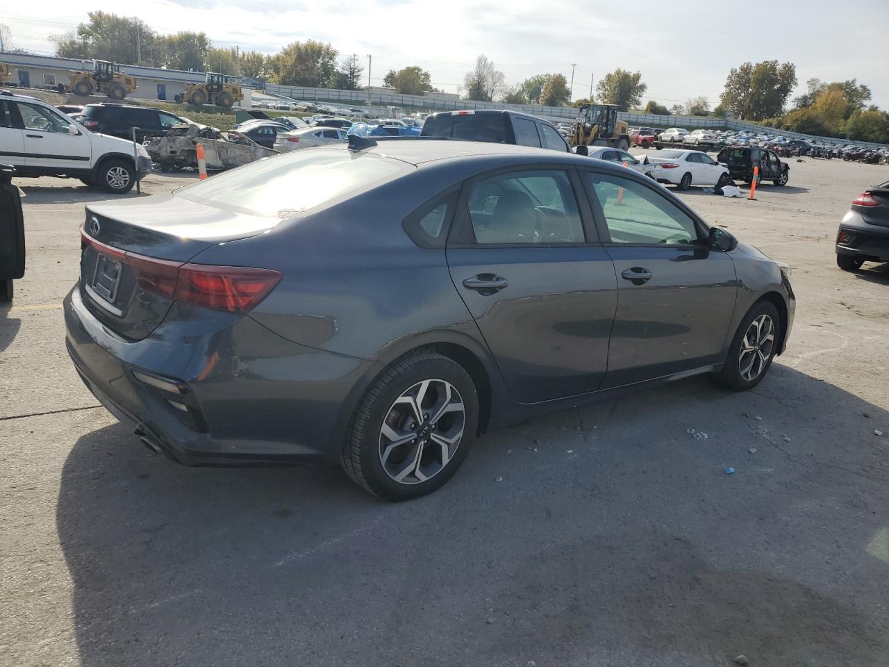 2020 Kia Forte - Image 3
