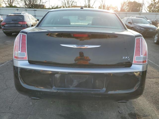  CHRYSLER 300 2012 Czarny