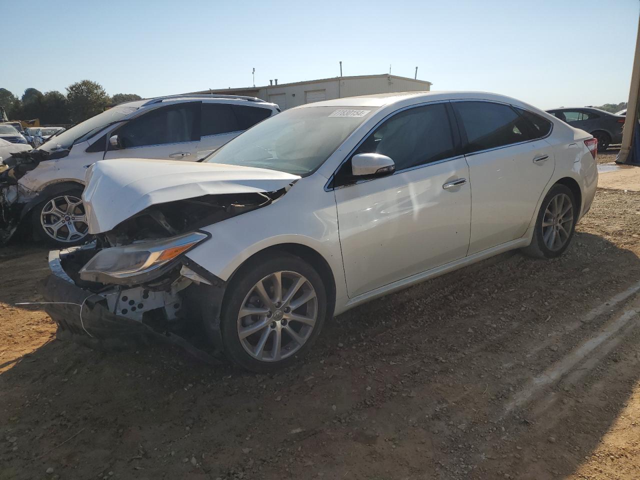 2013 TOYOTA AVALON