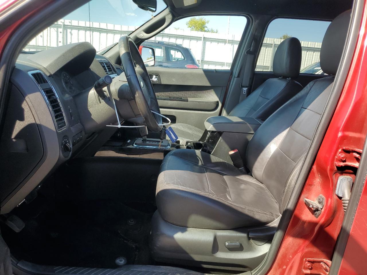 2011 Ford Escape - Image 7
