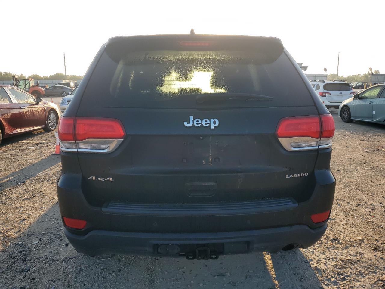 1C4RJFAG7HC651509 2017 Jeep Grand Cherokee Laredo