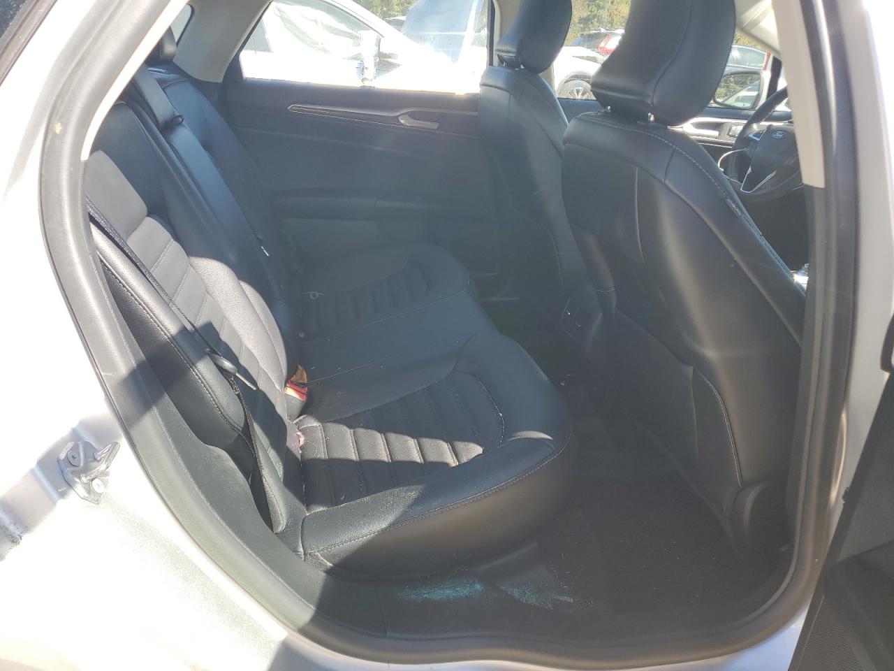 2018 Ford Fusion - Image 10