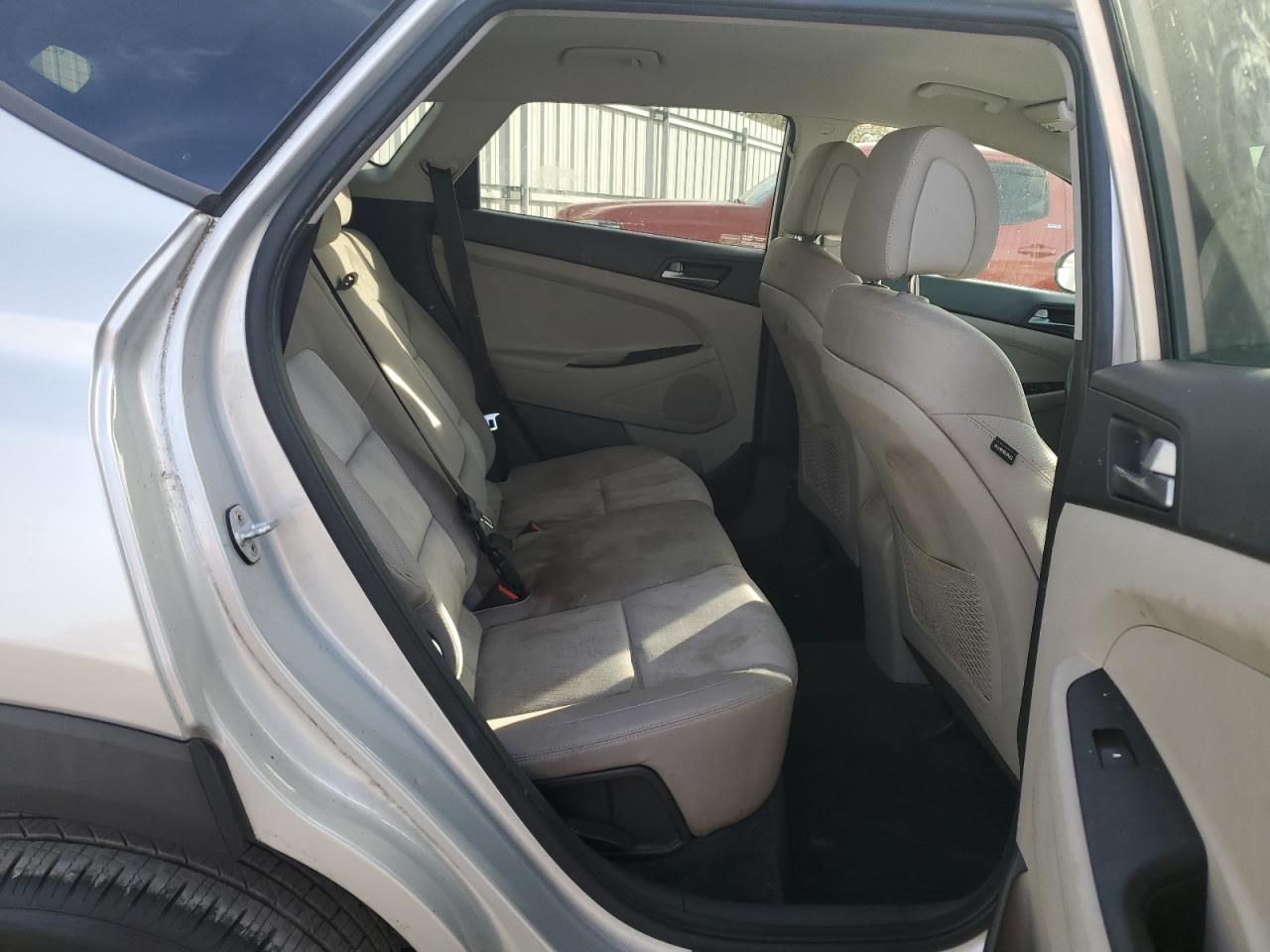 2016 Hyundai Tucson - Image 10