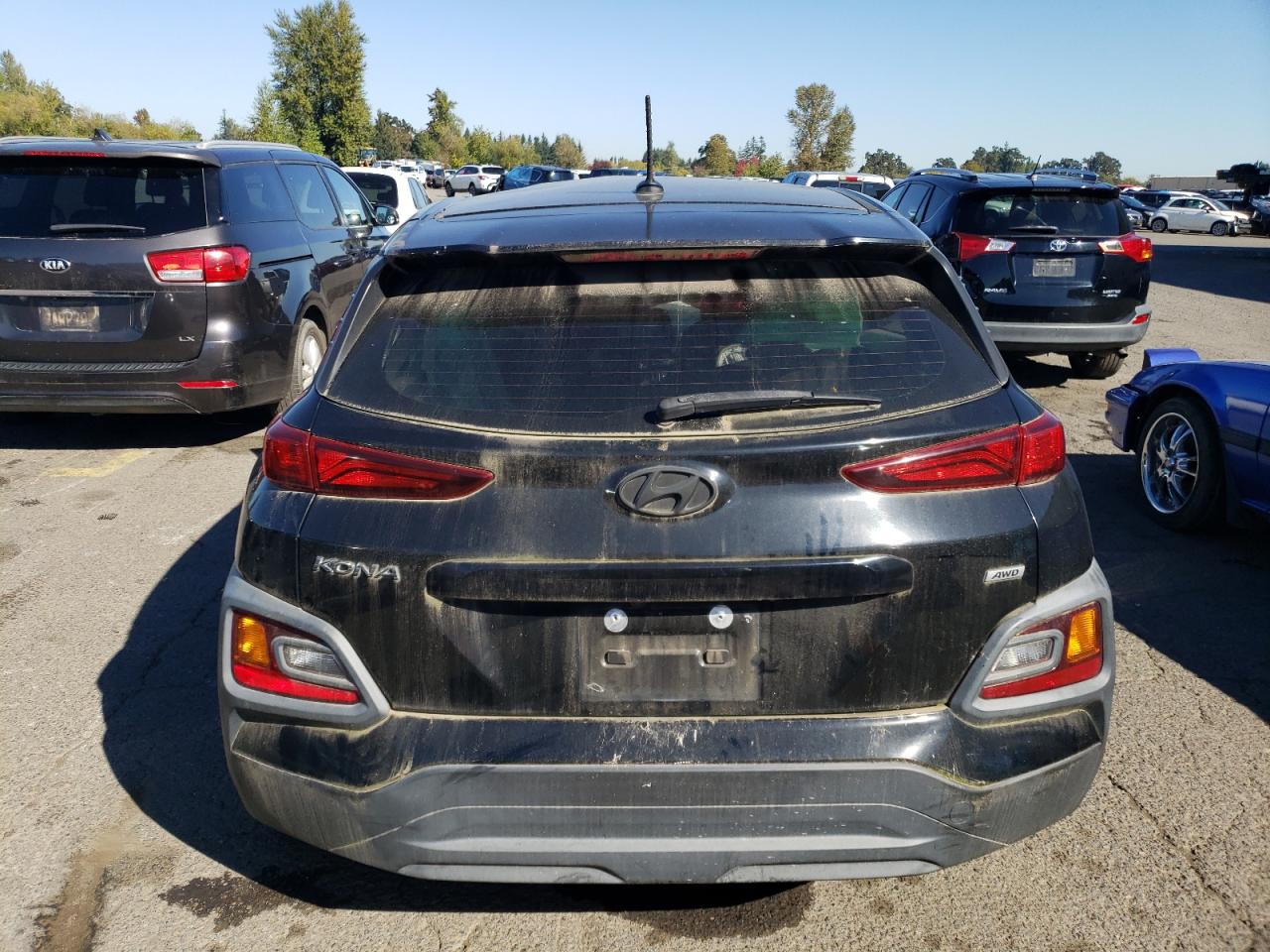 2018 Hyundai Kona Se VIN: KM8K1CAA4JU151945 Lot: 74727844