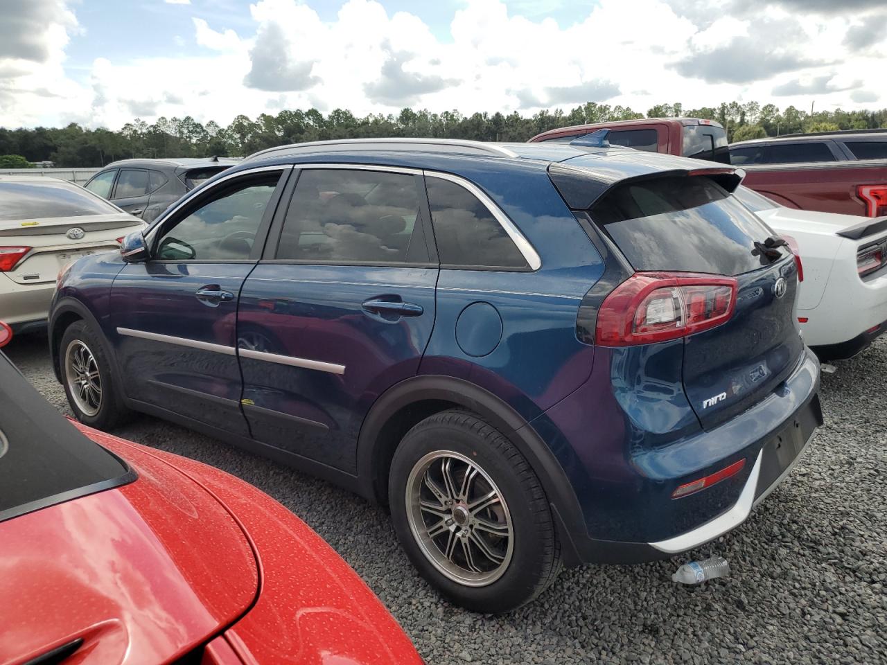 KNDCC3LC3K5353124 2019 KIA NIRO - Image 2