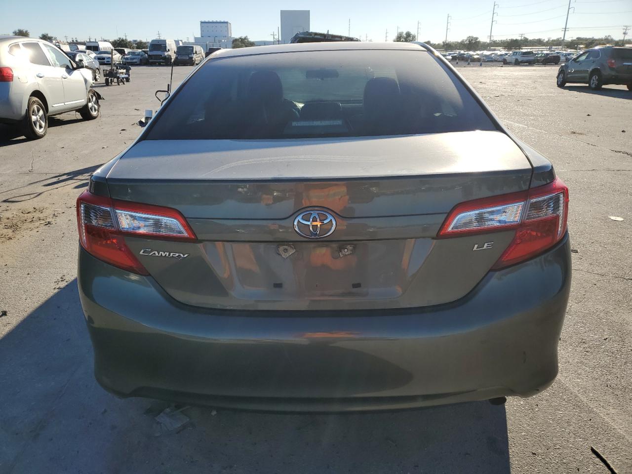 2014 Toyota Camry L VIN: 4T4BF1FK2ER343710 Lot: 76276864