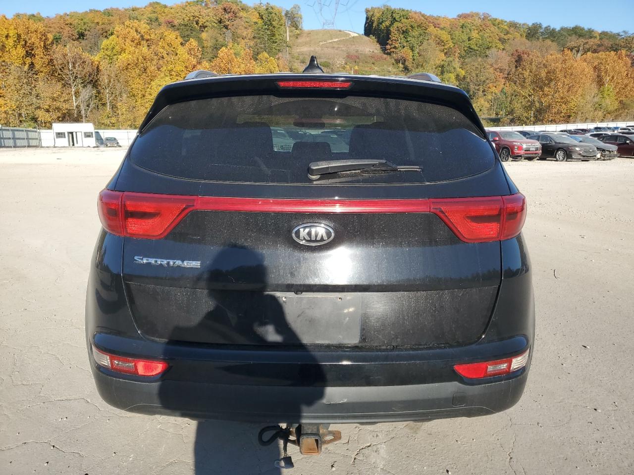 KNDPMCAC6K7557373 2019 Kia Sportage Lx