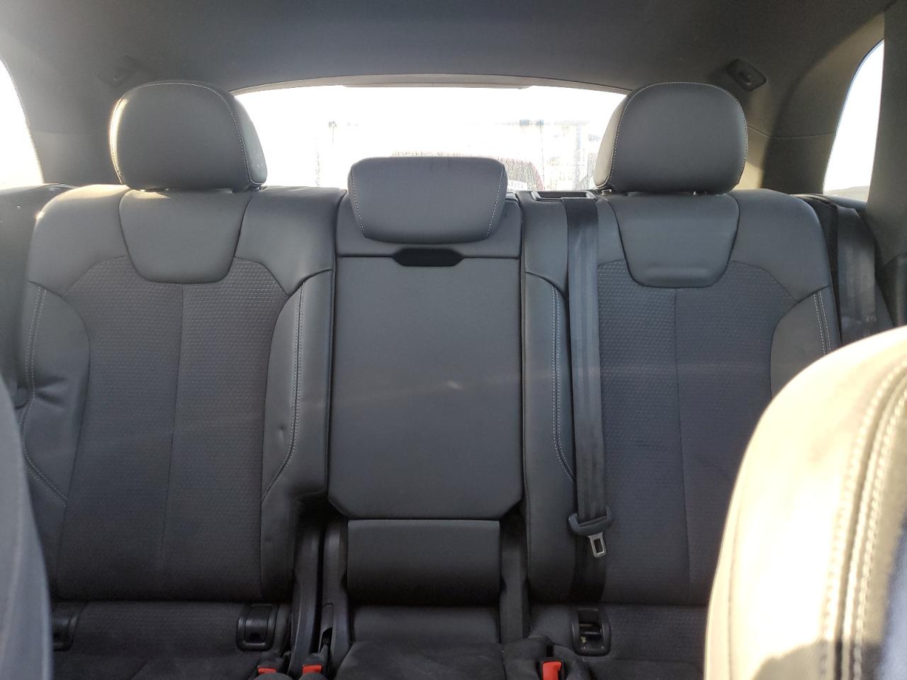2021 Audi SQ5 - Image 10