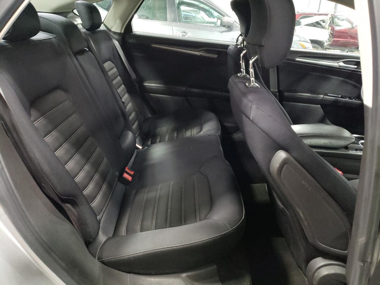 2013 Ford Fusion - Image 11