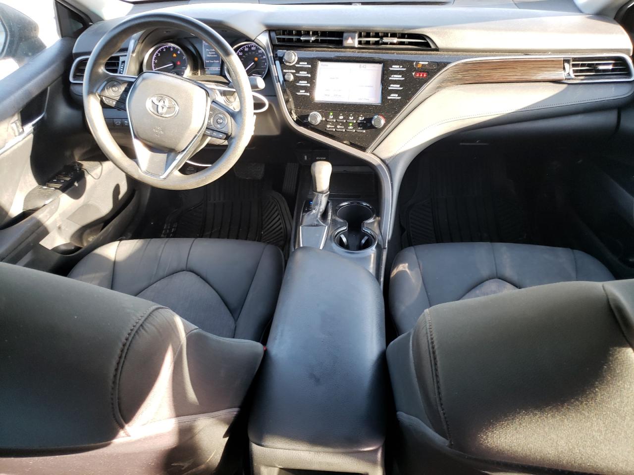 2019 Toyota Camry L VIN: 4T1B11HK4KU194881 Lot: 73210634