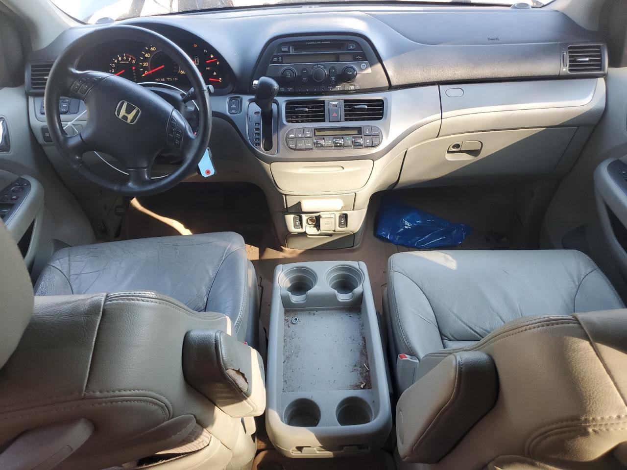 2007 Honda Odyssey - Image 8