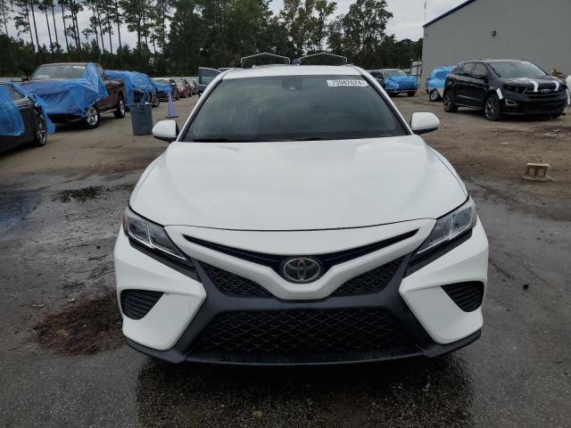  TOYOTA CAMRY 2019 Білий