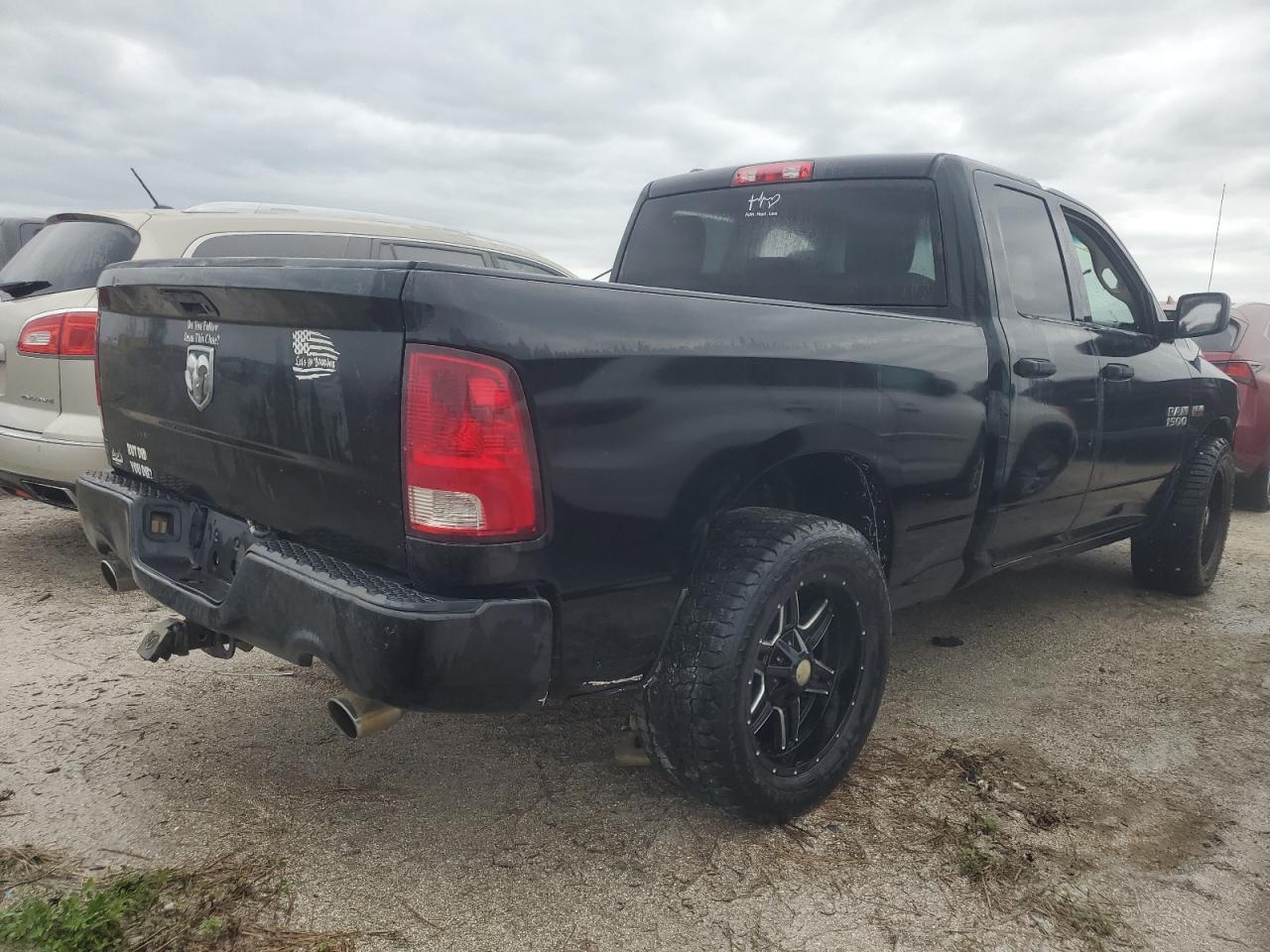 2013 RAM 1500 - Image 3