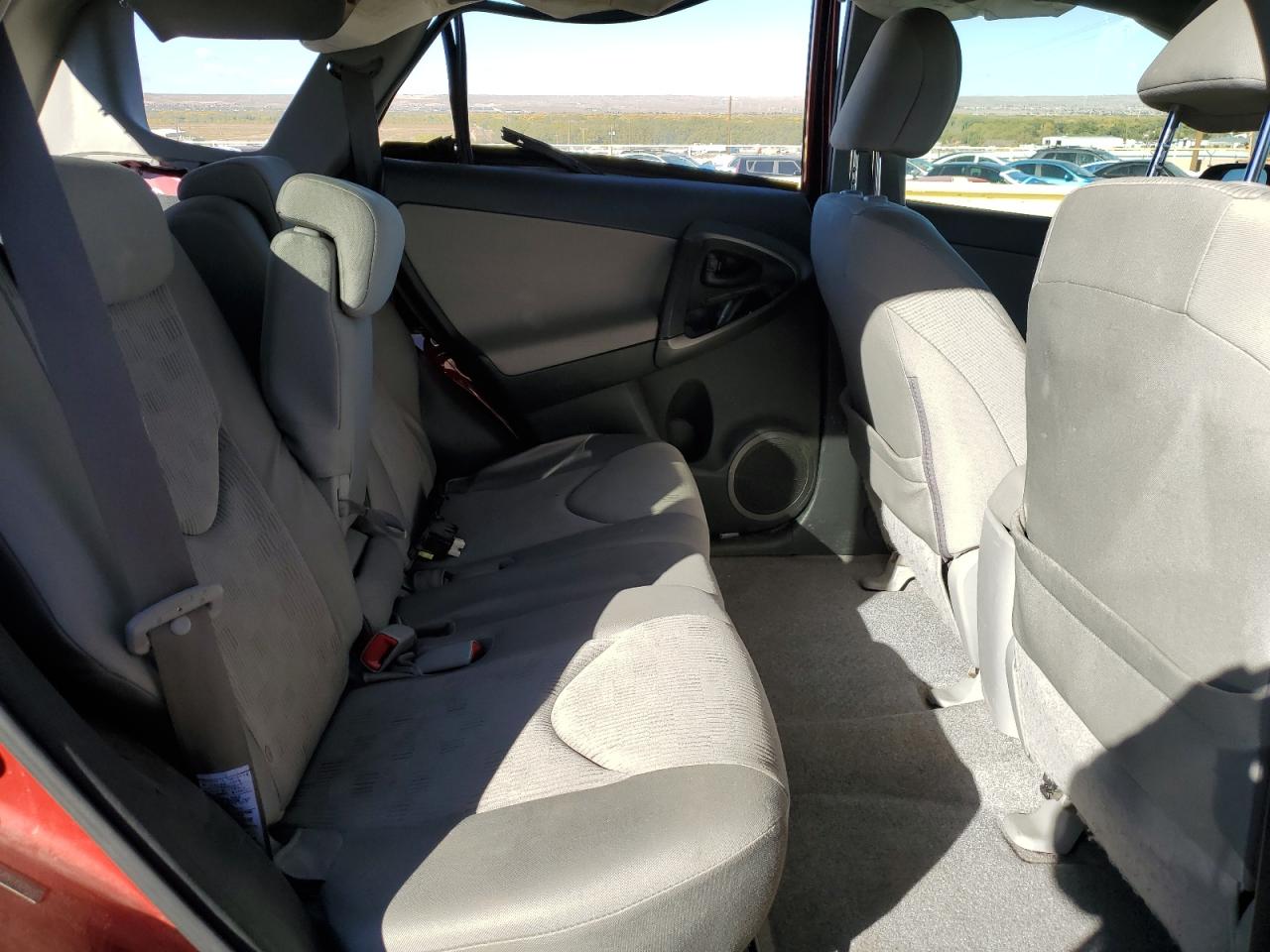 2010 Toyota RAV 4 - Image 11