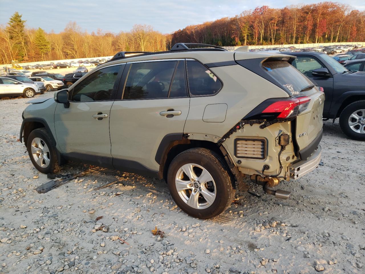 2021 Toyota RAV 4 - Image 2