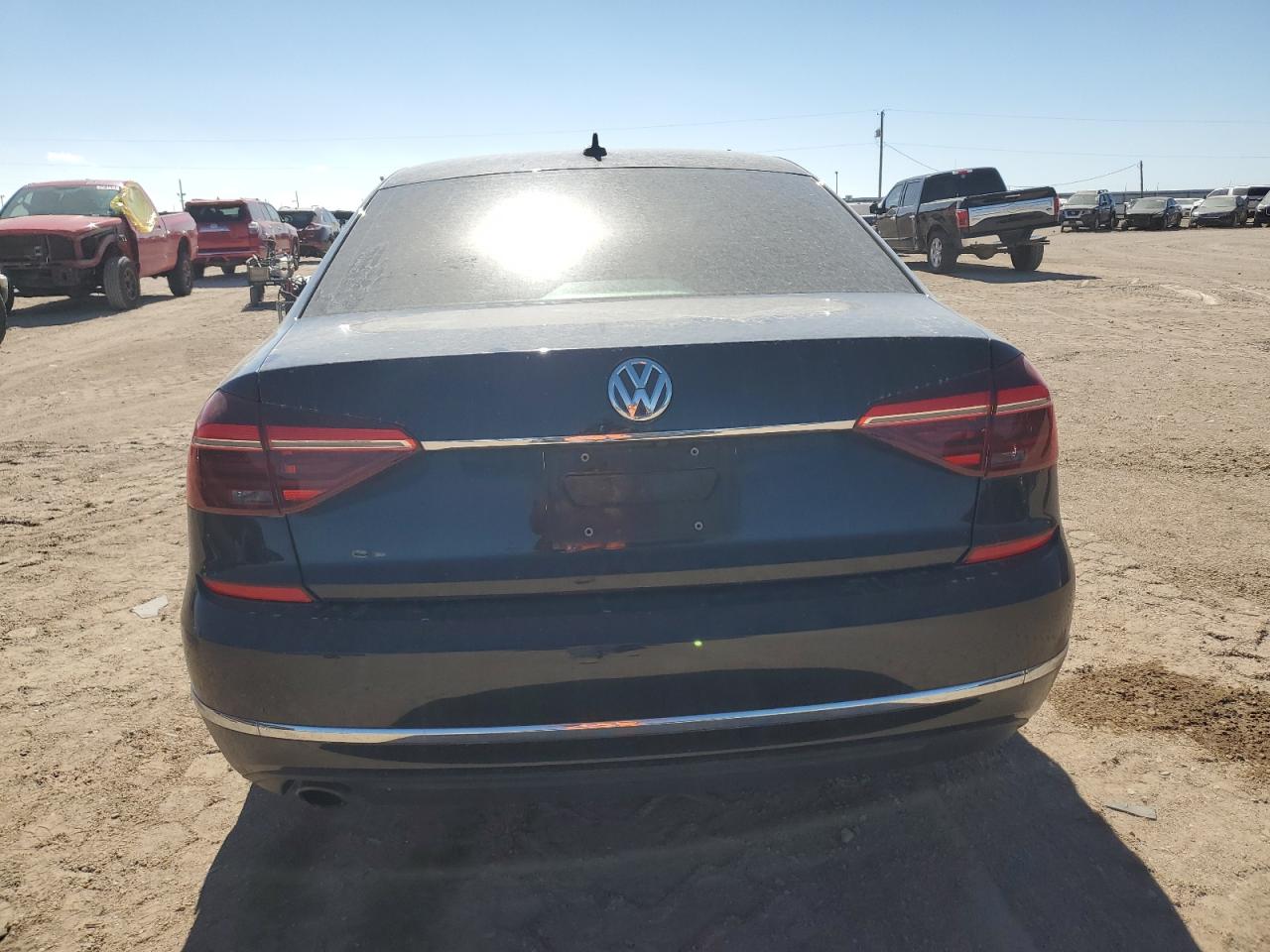 2017 Volkswagen Passat Se VIN: 1VWBT7A30HC018930 Lot: 76902854