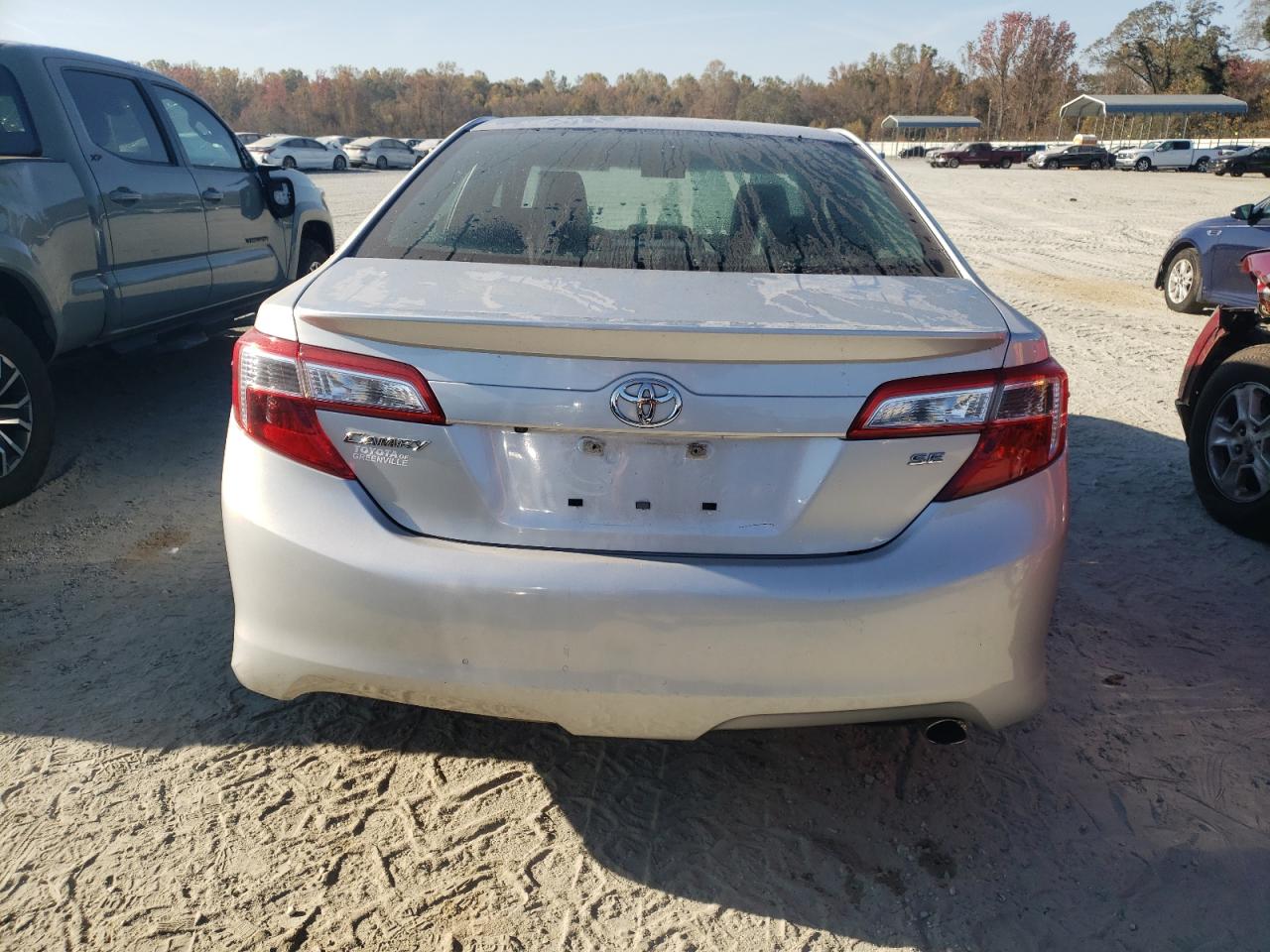 2014 Toyota Camry - Image 6