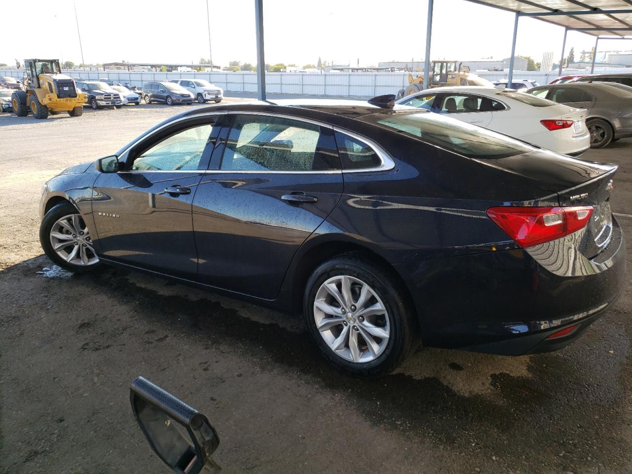 2023 Chevrolet Malibu - Image 2