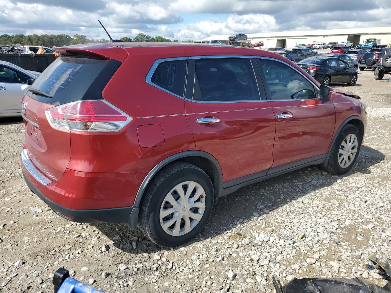 2015 Nissan Rogue - Image 3