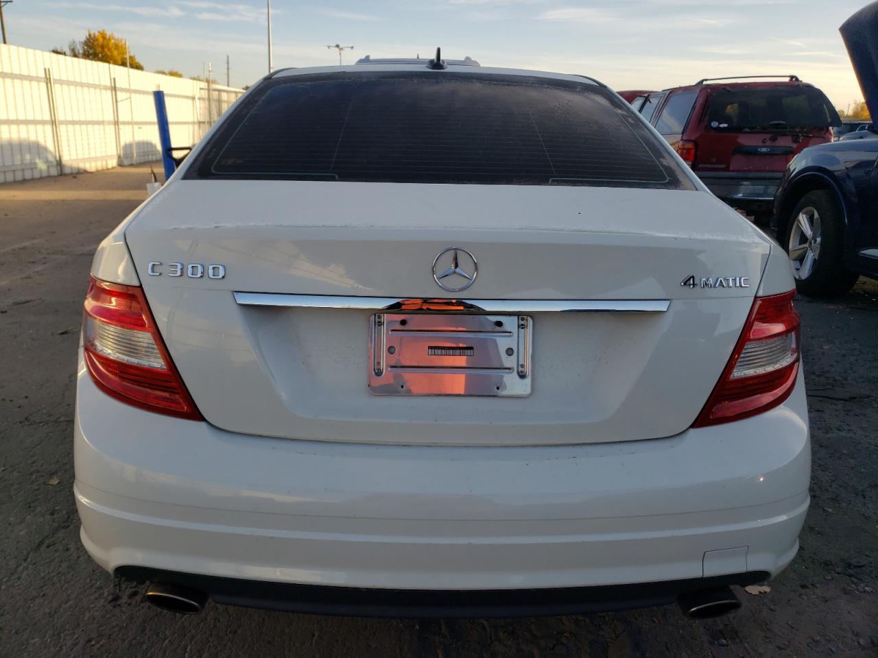 2010 Mercedes-Benz C 300 4Matic VIN: WDDGF8BB0AR127053 Lot: 73607724