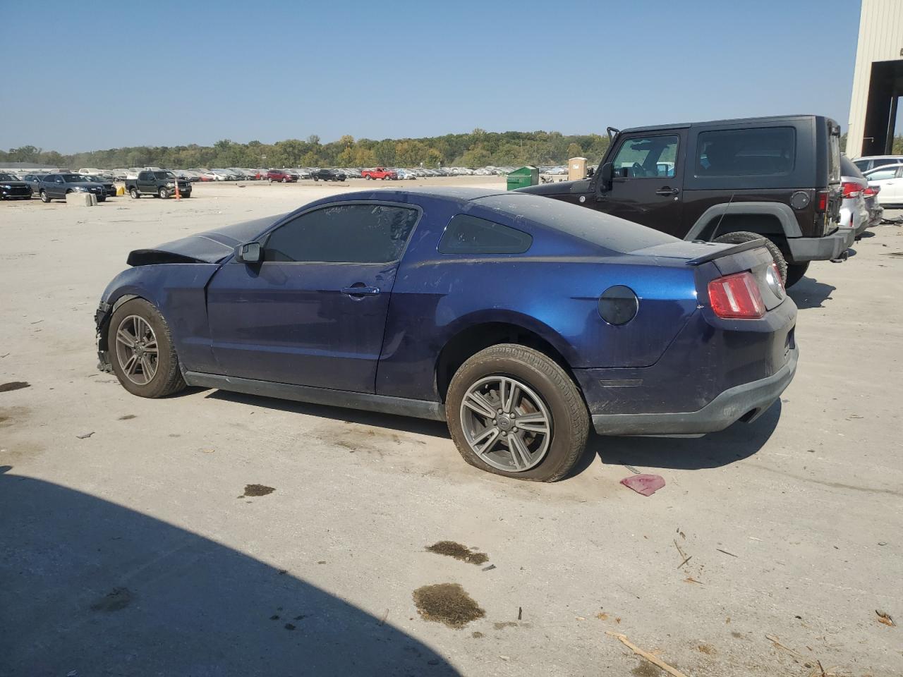 2012 Ford Mustang - Image 2
