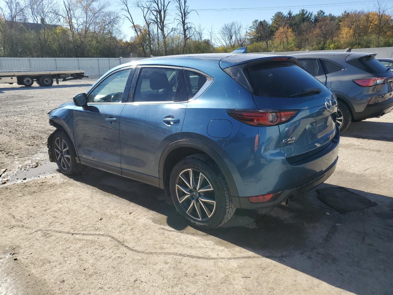 2018 Mazda CX-5 - Image 2