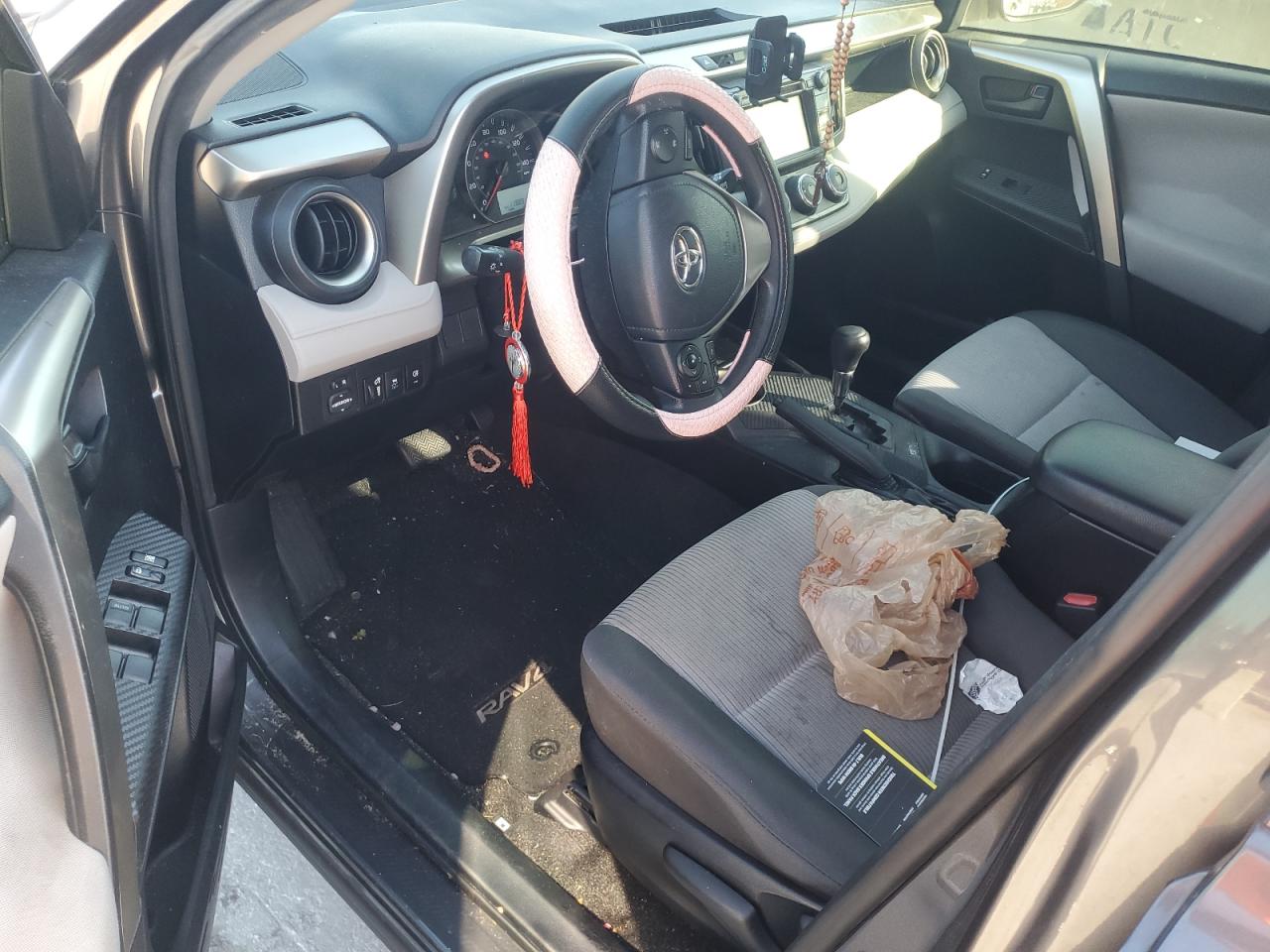 2014 Toyota RAV 4 - Image 8